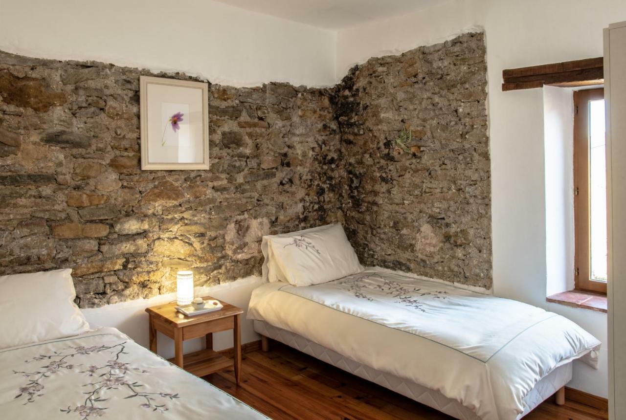 Apartament La Cour De L'Olivier Chalabre Zewnętrze zdjęcie