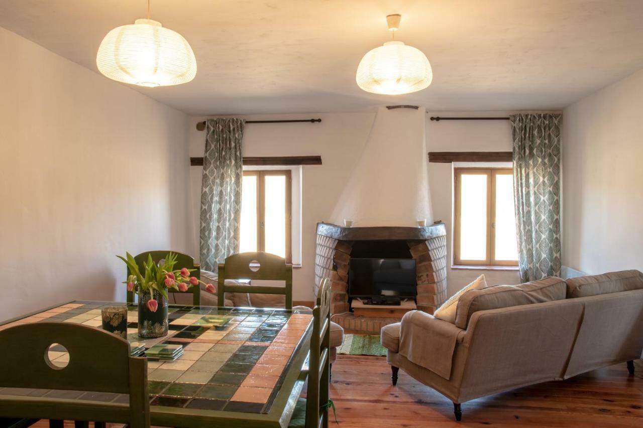 Apartament La Cour De L'Olivier Chalabre Zewnętrze zdjęcie